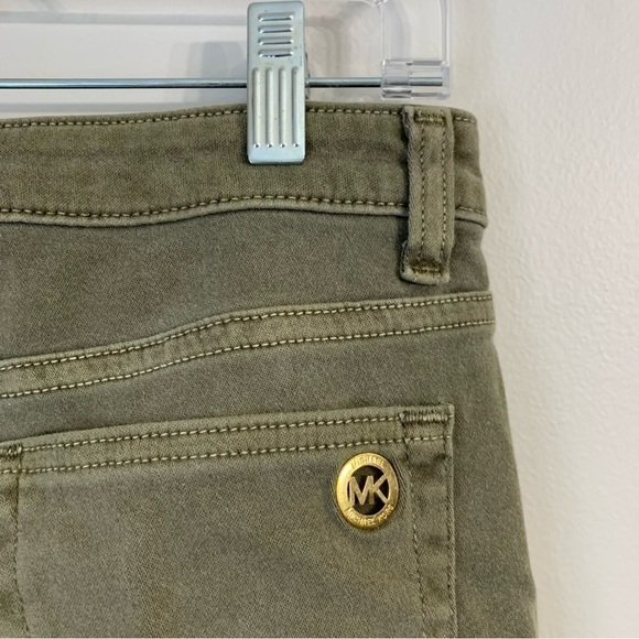 𝅺MICHAEL Kors Izzy Skinny Jeans Safari Green With Gold Woman’s pants Size 4 - Picture 3 of 6